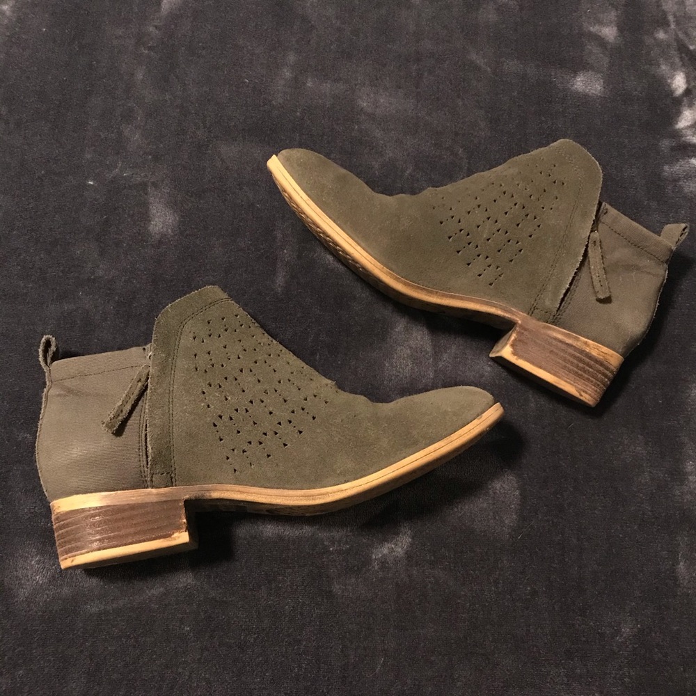Toms Olive Ankle Boots